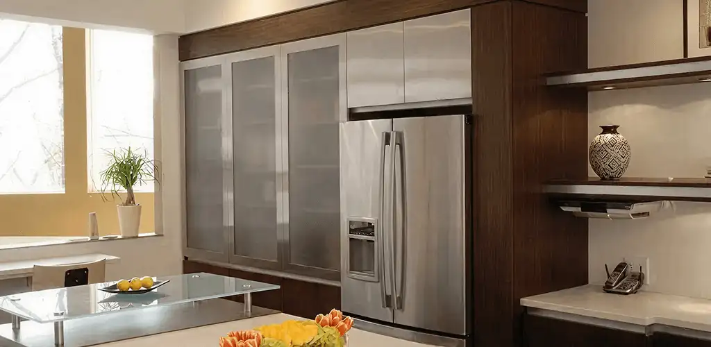 Cabinet door replacement and modern kitchen cabinet upgrade in Baton Rouge, LA